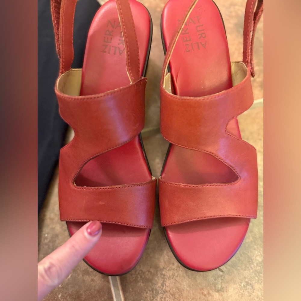 Naturalizer Bold Red Women's Sandals - Picture 7 of 9
